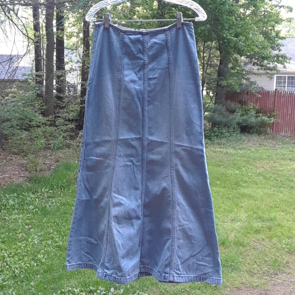 Newport News long tulip hem denim skirt